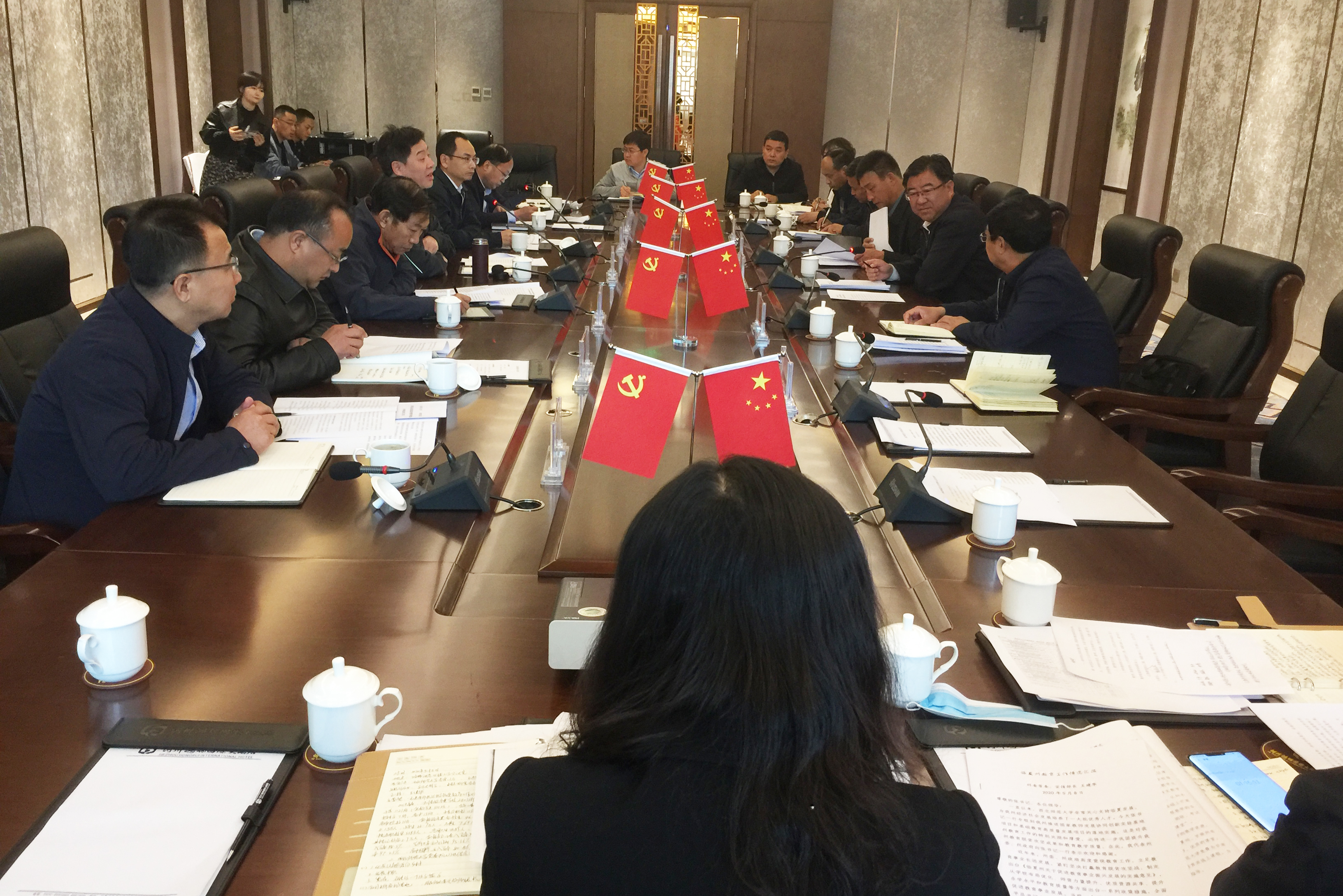 学校办公室,教务处,社会合作服务处,教育技术学院,西北少数民族教育
